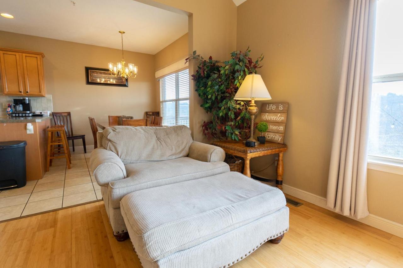 4Br Walk-In - Foosball Table - Hot Tub - Fire Pit - Free Tickets Included - Dv166 Branson Exterior photo
