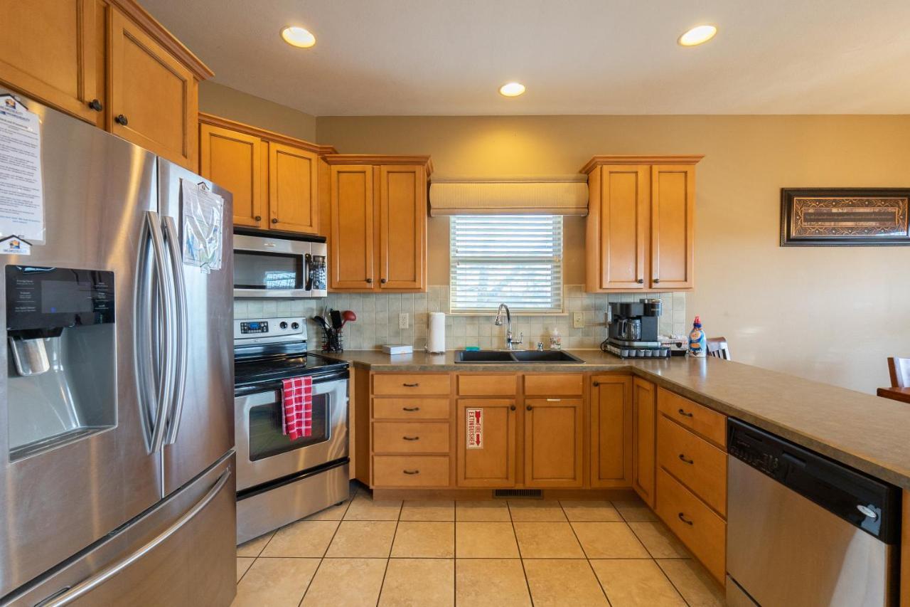 4Br Walk-In - Foosball Table - Hot Tub - Fire Pit - Free Tickets Included - Dv166 Branson Exterior photo