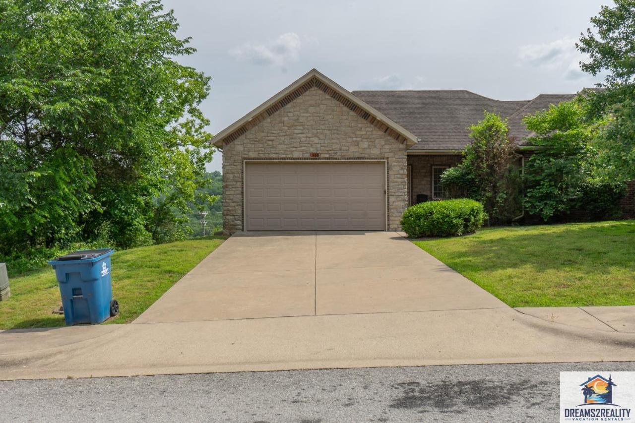 4Br Walk-In - Foosball Table - Hot Tub - Fire Pit - Free Tickets Included - Dv166 Branson Exterior photo